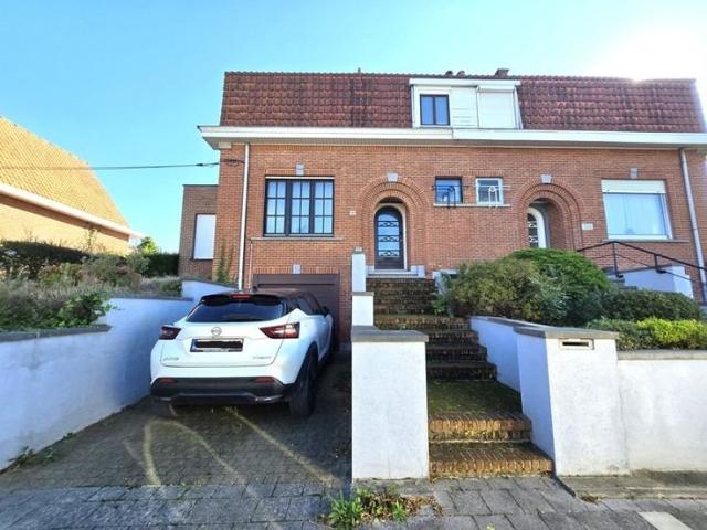 MAISON A KONINGSLO