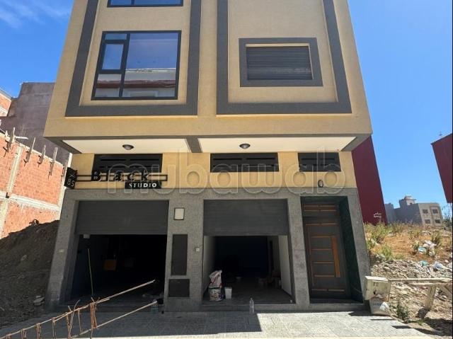 Maison à la vente à Bad Andalous, Boukhalef