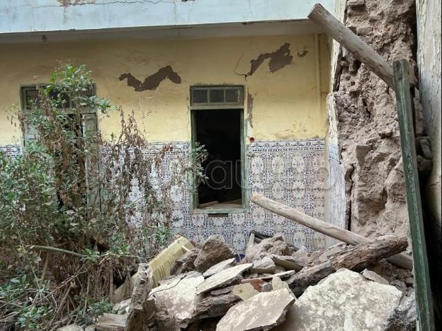 Maison à la vente à la kasbah. 7 pièces. Environnement calme avec vue sur la montagne