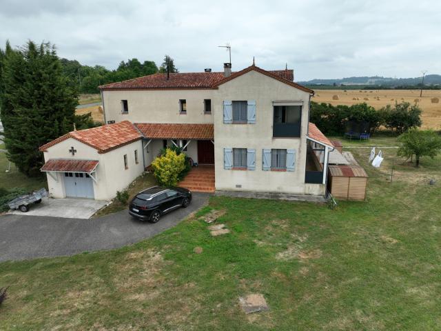 Maison à la campagne
