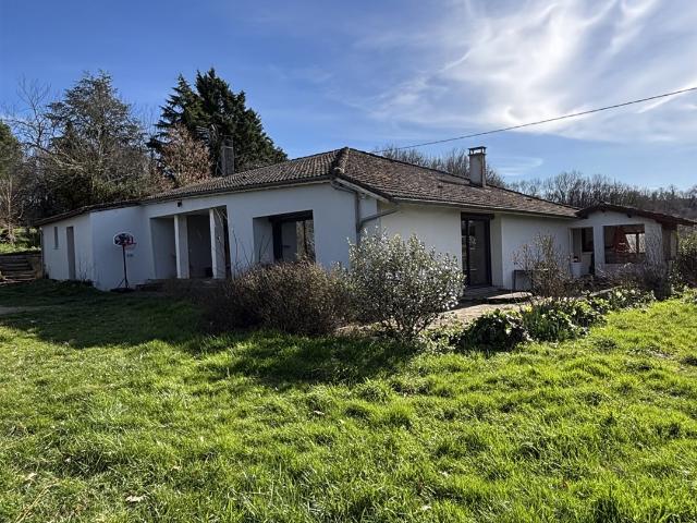 Maison à la campagne 130m² Monclar