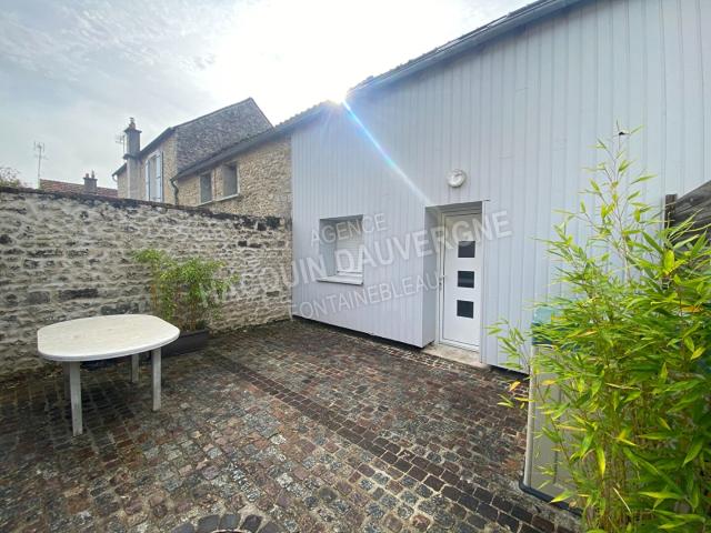 Maison à LA CHAPELLE LA REINE