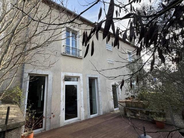 Maison à la Ferté Bernard 72400, avec garage et jardin