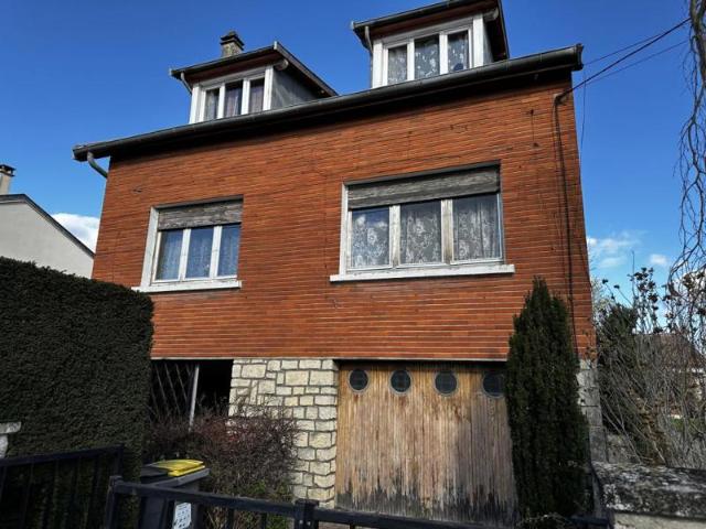 MAISON à la Neuvillette avec 3 CHAMBRES, JARDIN et GARAGE