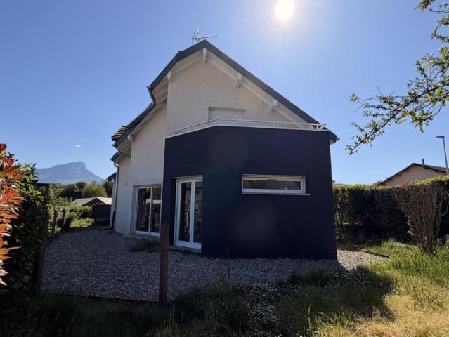 Maison à La Ravoire 73490, 5 pièces, de 110m² à 1 920 €