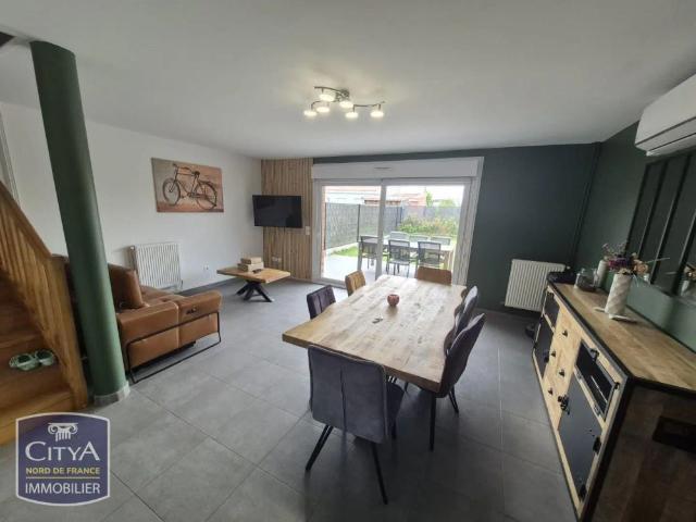 Maison à louer 4 pièces 77.88m²
