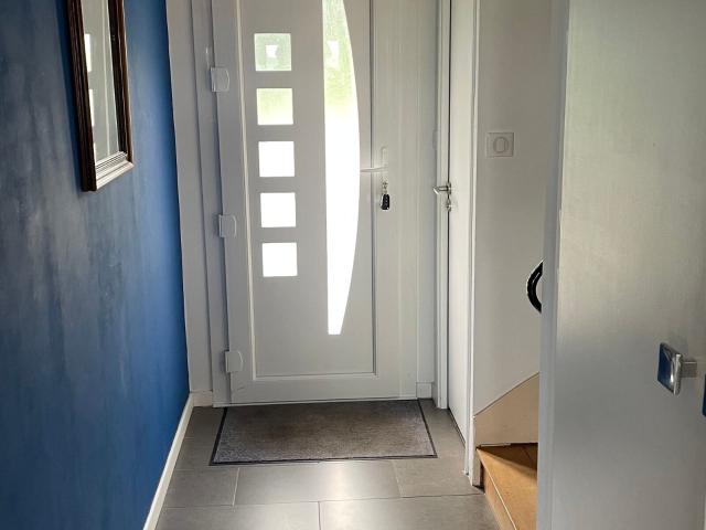 Maison à louer 4 pièces 77 m