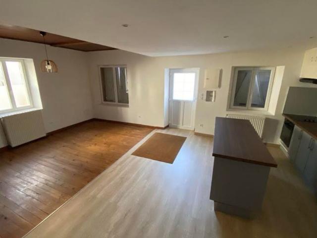Maison à louer 4 pièces • 79 m2 Molières