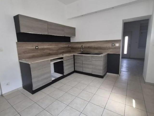 Maison à louer 4 pièces 83.22m²