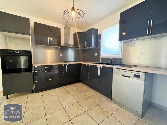 Maison à louer 4 pièces 82.02m²