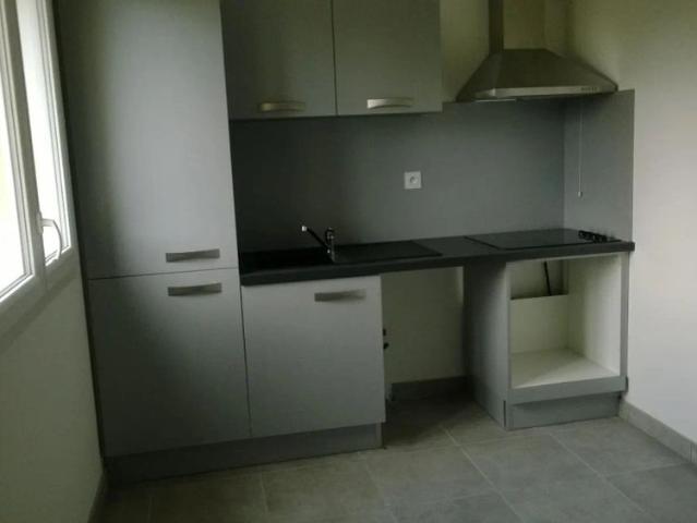 Maison à louer 4 pièces 87m²