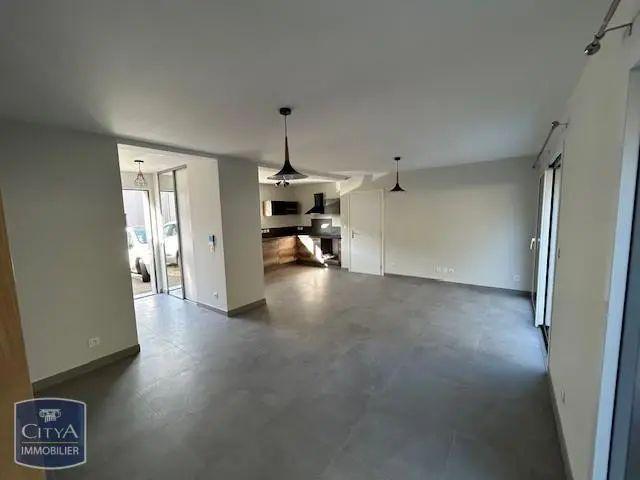 Maison à louer 4 pièces 88.99m²