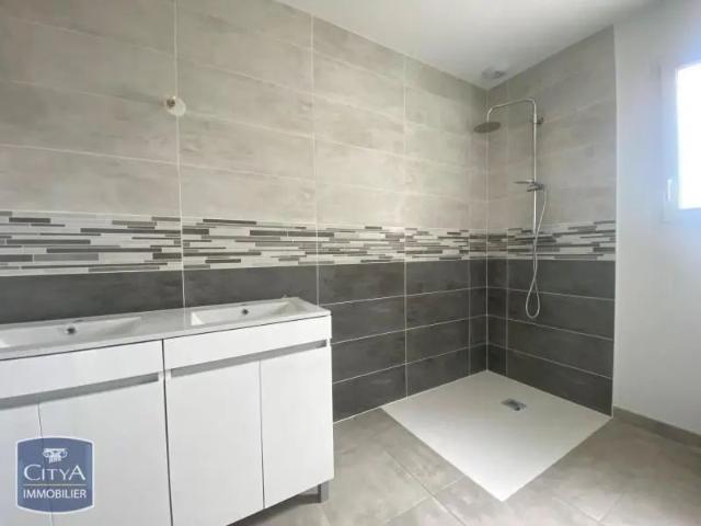 Maison à louer 4 pièces 91.81m²