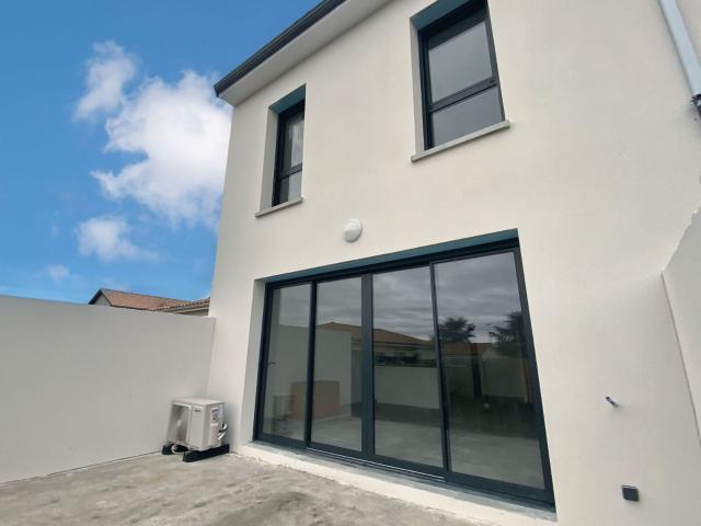 Maison à louer 4 pièces 95 m