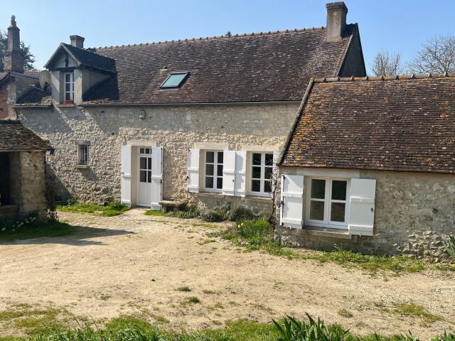 Maison à louer 4 pièces 140 m