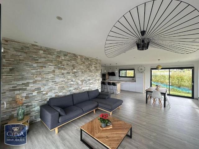 Maison à louer 4 pièces 141.28m²