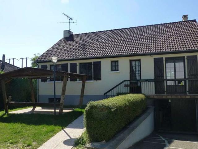 Location maison, m² T 4 à Saran, 989 €