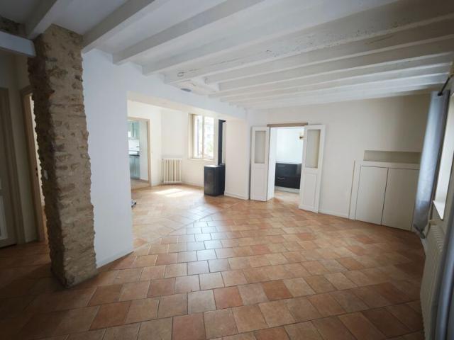 Maison à louer 4 pièces • Épône