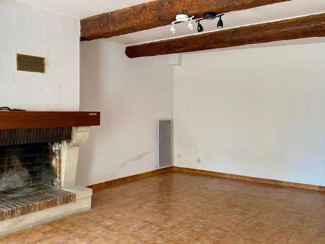 Maison à louer 4 pièces • La Bastidonne