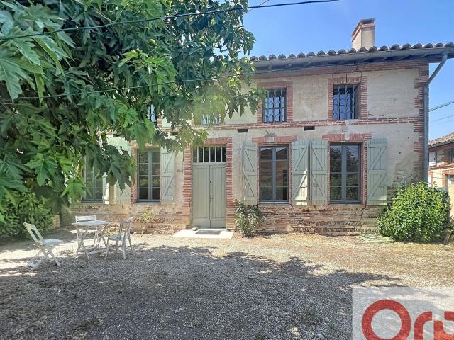 Location maison, m² T 5 à Grenade, 1 600 €