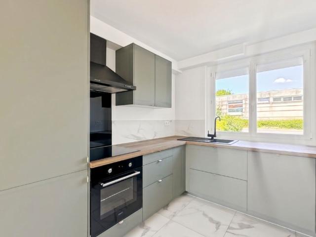 Maison à louer 5 pièces 85,80 m