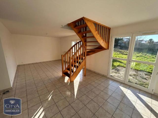 Maison à louer 5 pièces 93m²