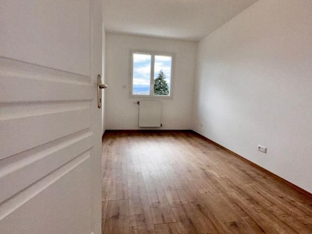 Maison à louer 5 pièces • 101 m2 Perrigny lès Dijon