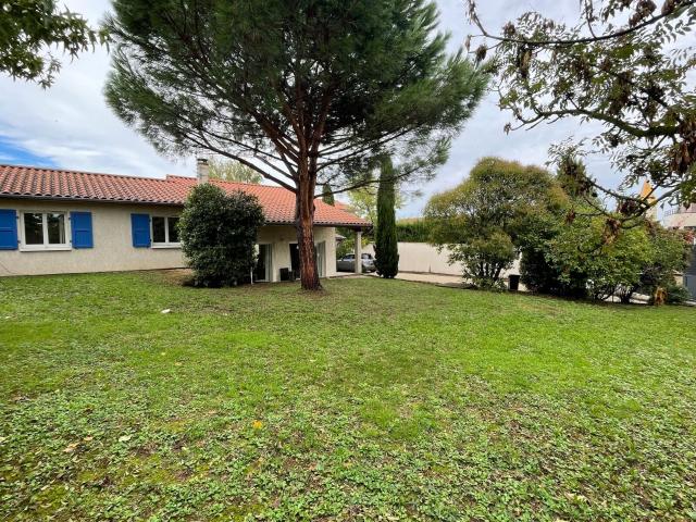 Location maison, 117.67 m² T 5 à Orliénas, 1 655 €