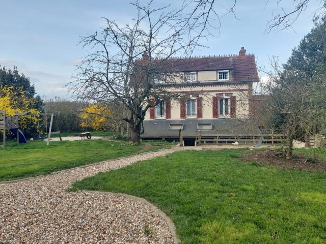 Maison à louer 5 pièces 144,35 m