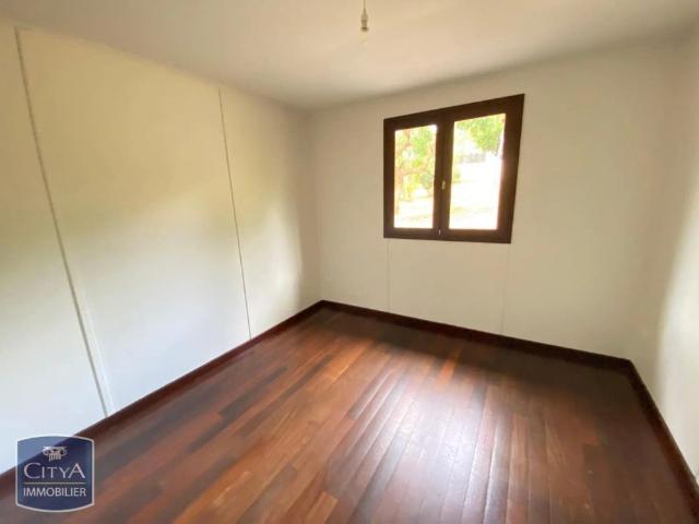 Maison à louer 5 pièces 145m²