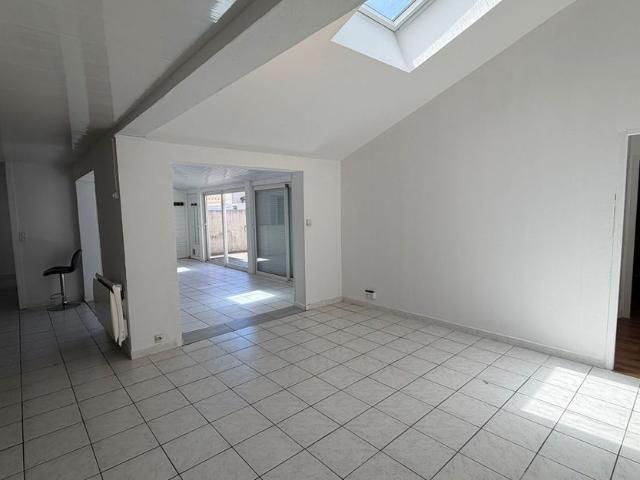 Maison à louer 5 pièces • 148,95 m2 Gradignan