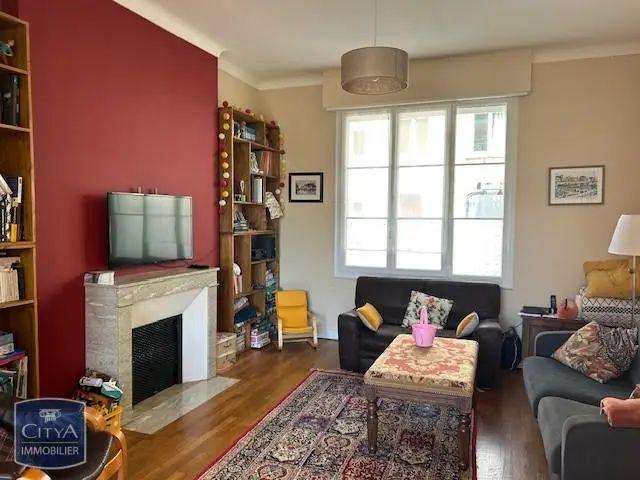 Maison à louer 5 pièces 160.74m²