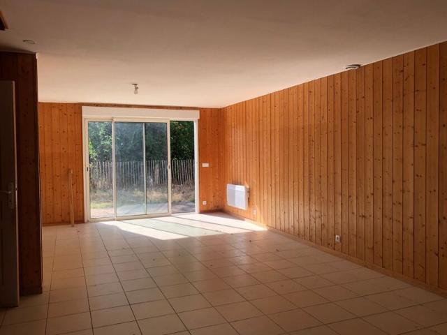 Maison à louer 5 pièces • Rochefort
