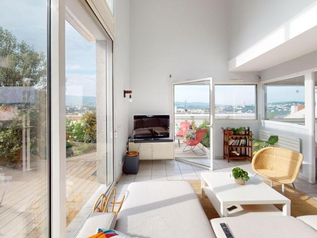 Maison à louer 6 pièces • 146,53 m2 Saint Étienne