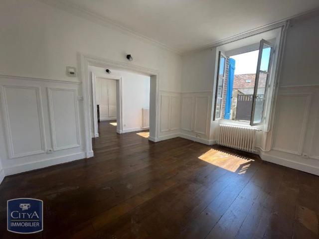 Maison à louer 6 pièces 146.93m²