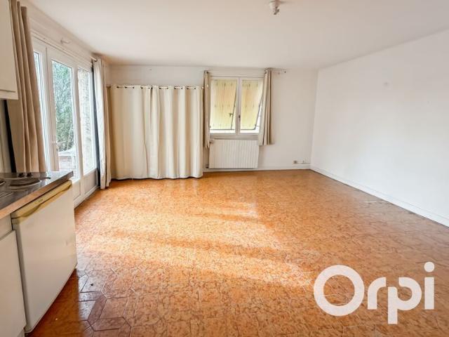 Maison à louer 6 pièces • 154,94 m2 Cliousclat