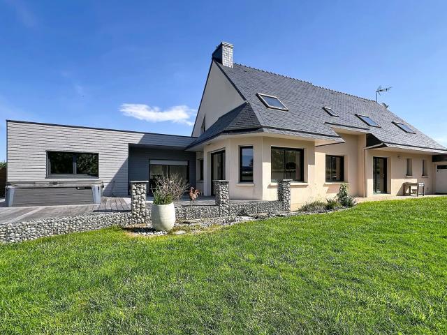 Maison à louer 7 pièces 214,37 m