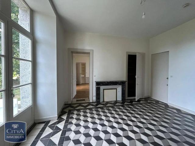 Maison à louer 8 pièces 186.8m²