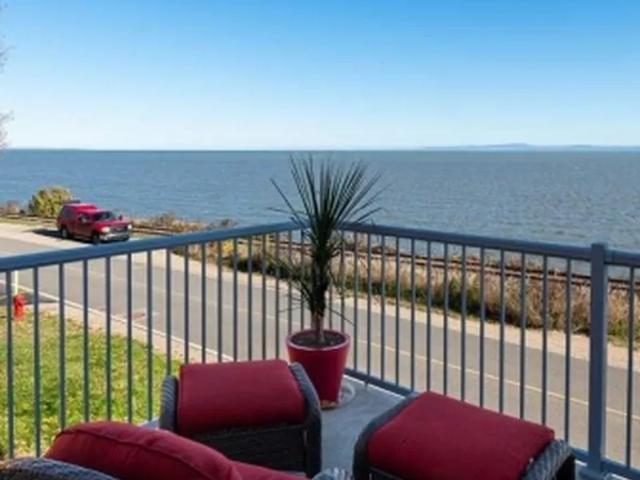 Maison à Louer 1368 Rue Principale, Petite Rivière Saint François 21 photos | Logis Québec