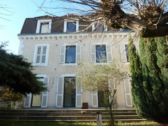 Maison T6/ Rue Combe des Dames