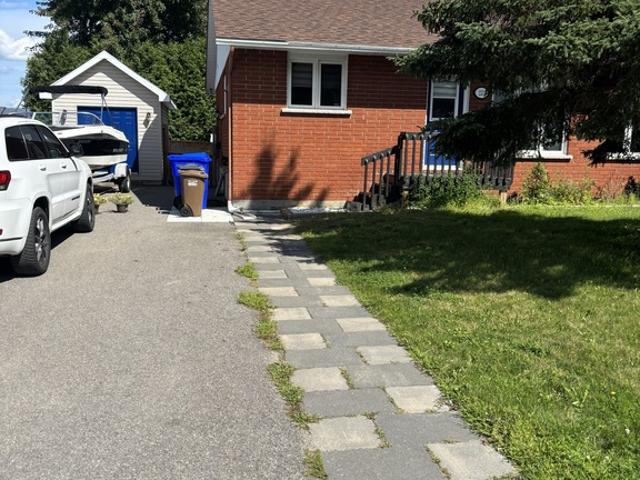 Maison à Louer 221 rue bertrand, Buckingham Gatineau 8 photos | Logis Québec