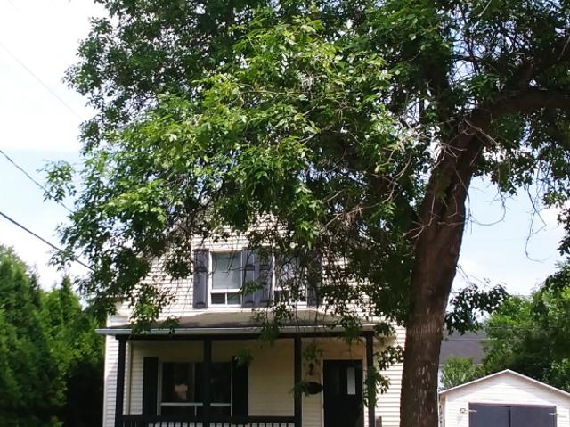 Maison à Louer 2222, Jonquière Saguenay 4 photos | Logis Québec