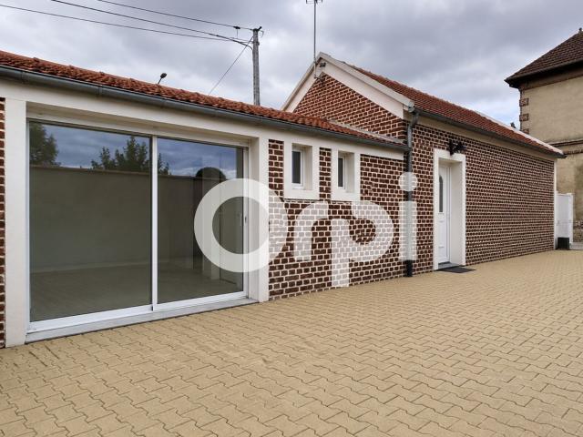 Location maison, 44.39 m² T 2 à Ressons sur Matz, 800 €