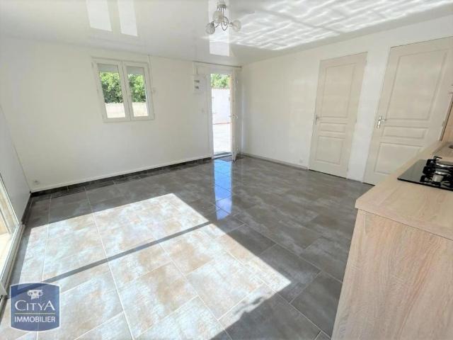 Maison à louer 2 pièces 50m²