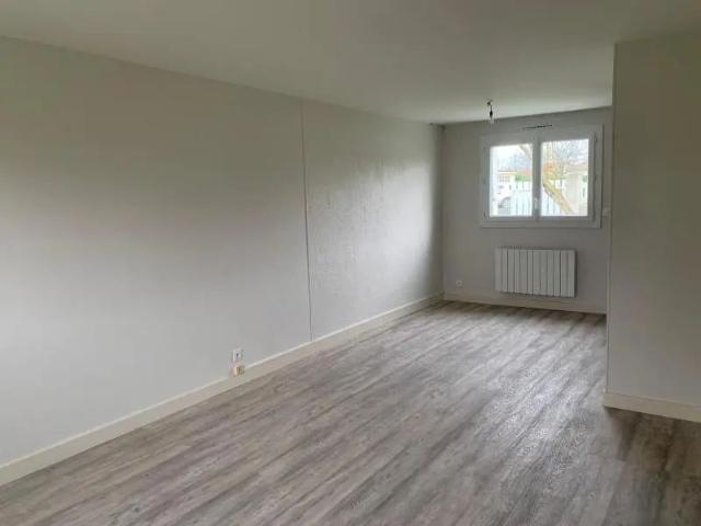 Maison à louer 2 pièces 52.54m²
