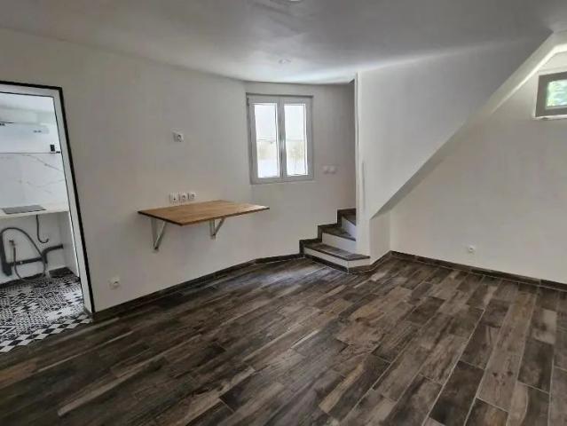 Maison à louer 2 pièces 30m²
