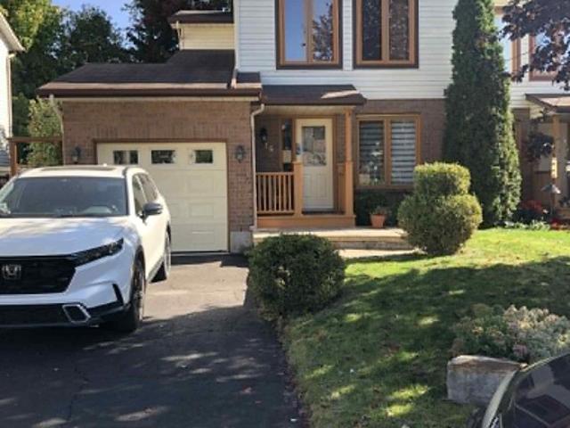 Maison à Louer 36 Des Pinsons, Hull Gatineau 14 photos | Logis Québec