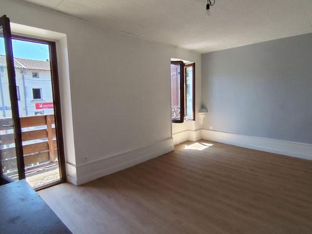 Maison à louer 3 pièces • 59 m2 Miribel