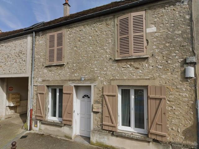 Location maison, 61.04 m² T 3 à Brie Comte Robert, 946 €