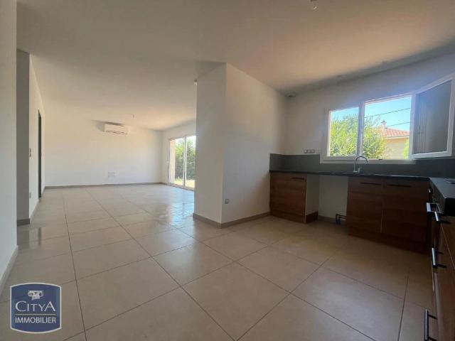 Maison à louer 3 pièces 73m²